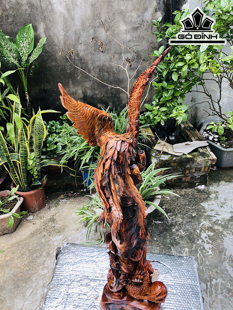 Tượng Quán Thế Âm Bồ Tát Gỗ Cẩm Cao 106 Ngang 29 Sâu 33 (cm)