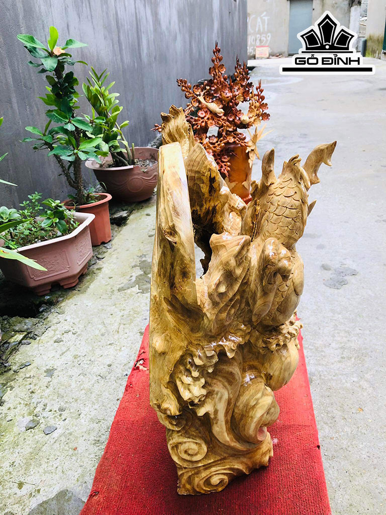 Tượng Rồng ( Nhất Long) Vờn Ngọc Gỗ Nu Nghiến Cao 55 Ngang 48 Sâu 20 (cm)