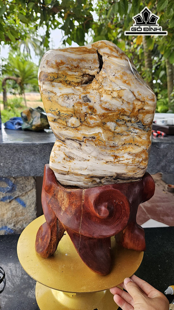 Viên Đá Opal Cao 41 Ngang 20 (cm) 14kg