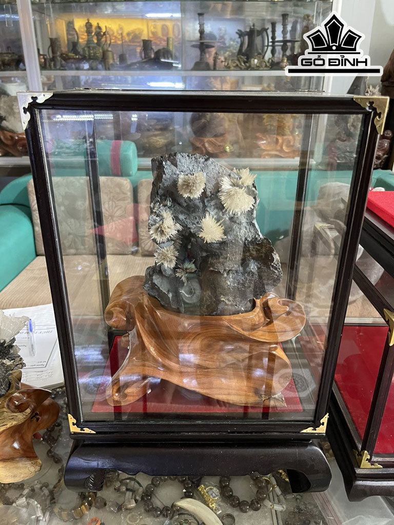 Bông Hoa Ưu Đàm Đá Trầm Tích Cao 31 (cm) 7kg