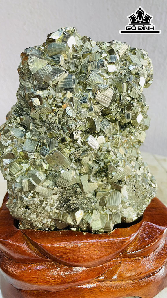 Vàng Găm Tinh Thể Đá Pyrite Cao 19 Ngang 12 (cm) 3,4kg