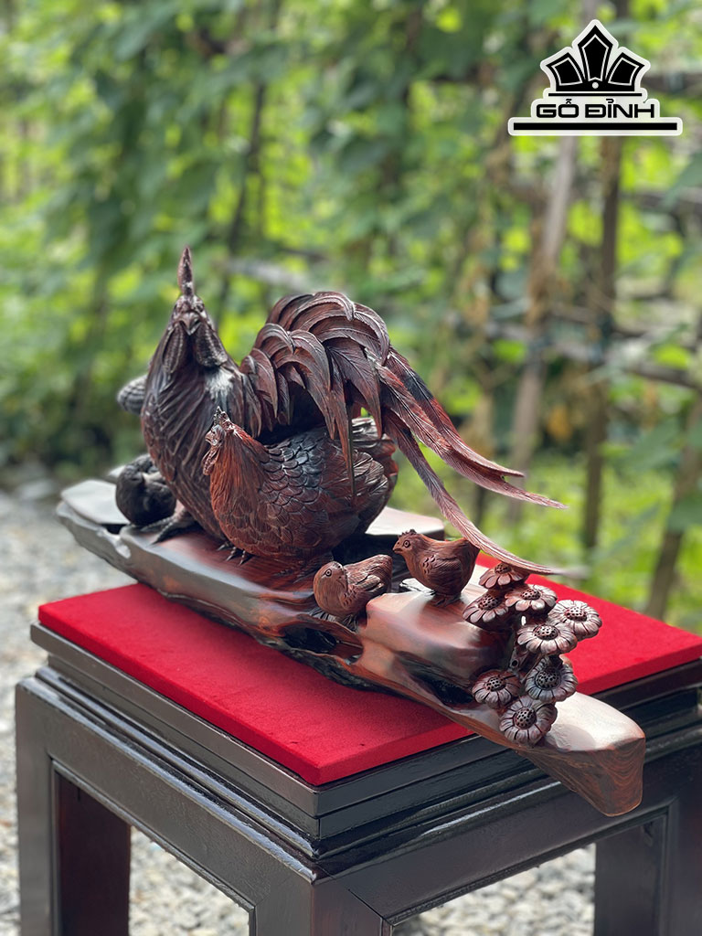 Tượng Gia Đình Gà Gỗ Trắc Cao 30 Ngang 68 Sâu 20 (cm)