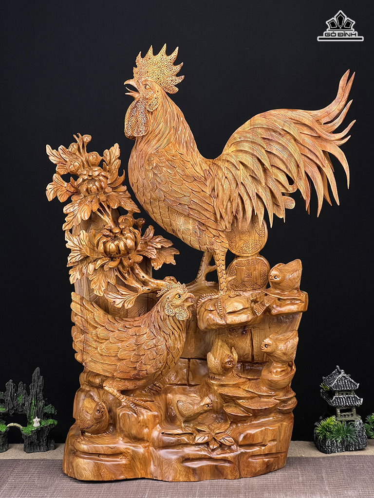Tượng Gia Đình Gà Gỗ Hương Cao 82 Ngang 59 Sâu 22 (cm)