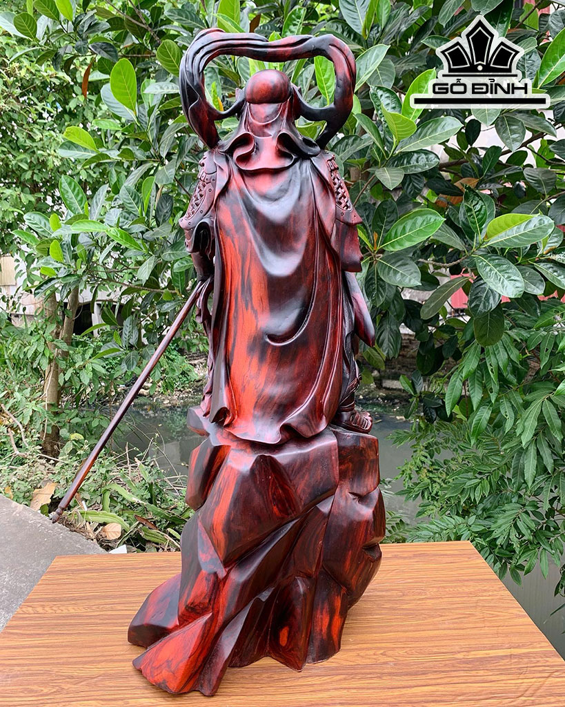 Tượng Quan Công Gỗ Trắc Cao 80 Ngang 35 Sâu 27 (cm)