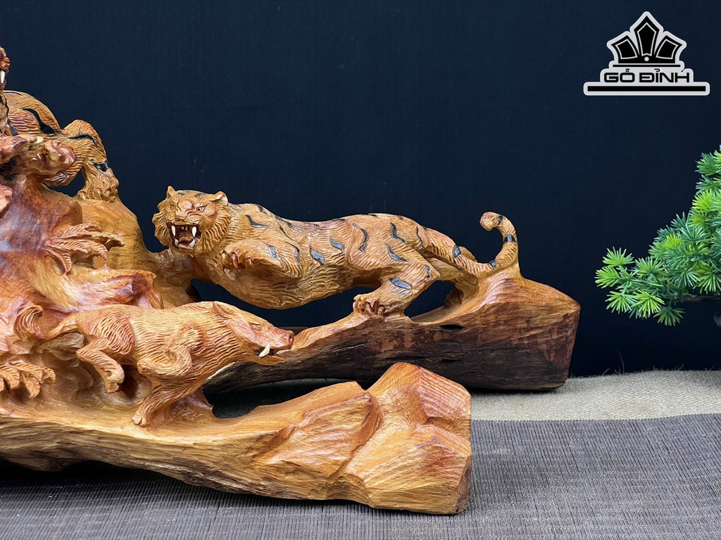 Tượng Song Hổ Săn Mồi Gỗ Hương Cao 25 Ngang 52 Sâu 28 (cm)
