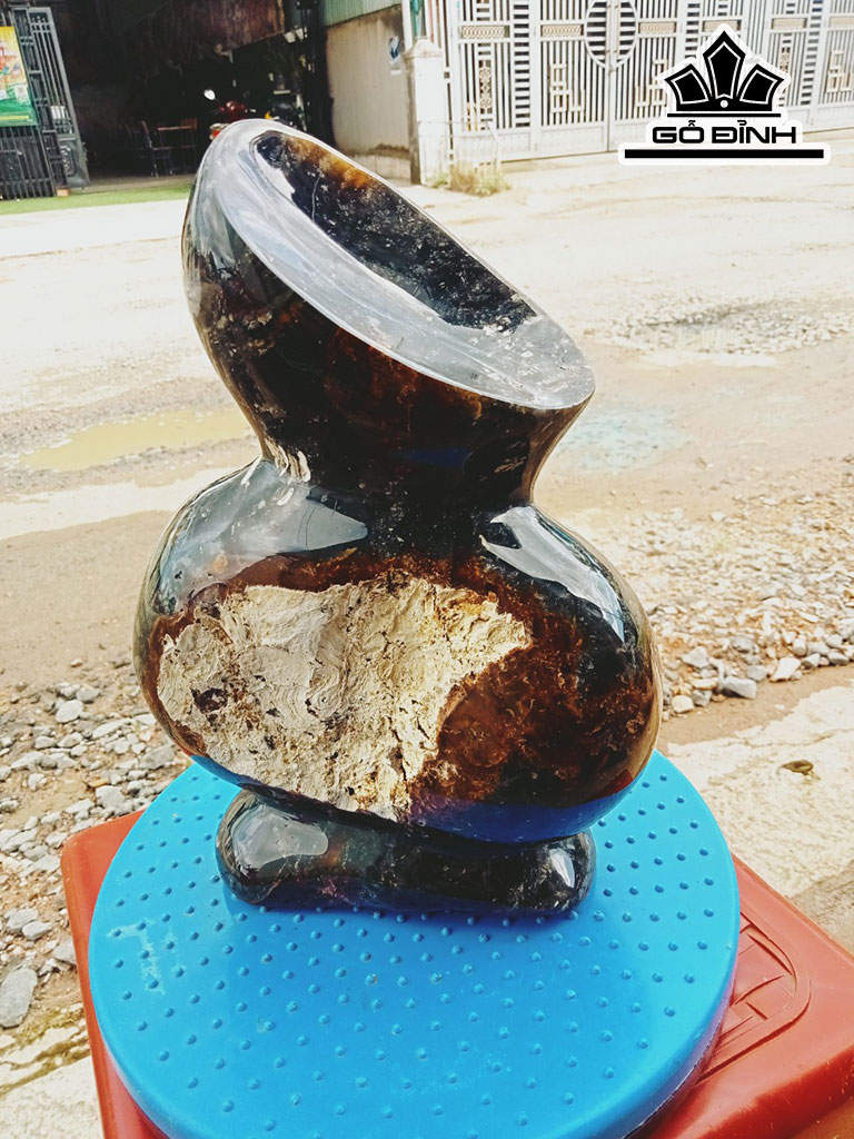 Tác Phẩm Gỗ Hóa Thạch Cao 27 Ngang 18 (cm) 4,6kg