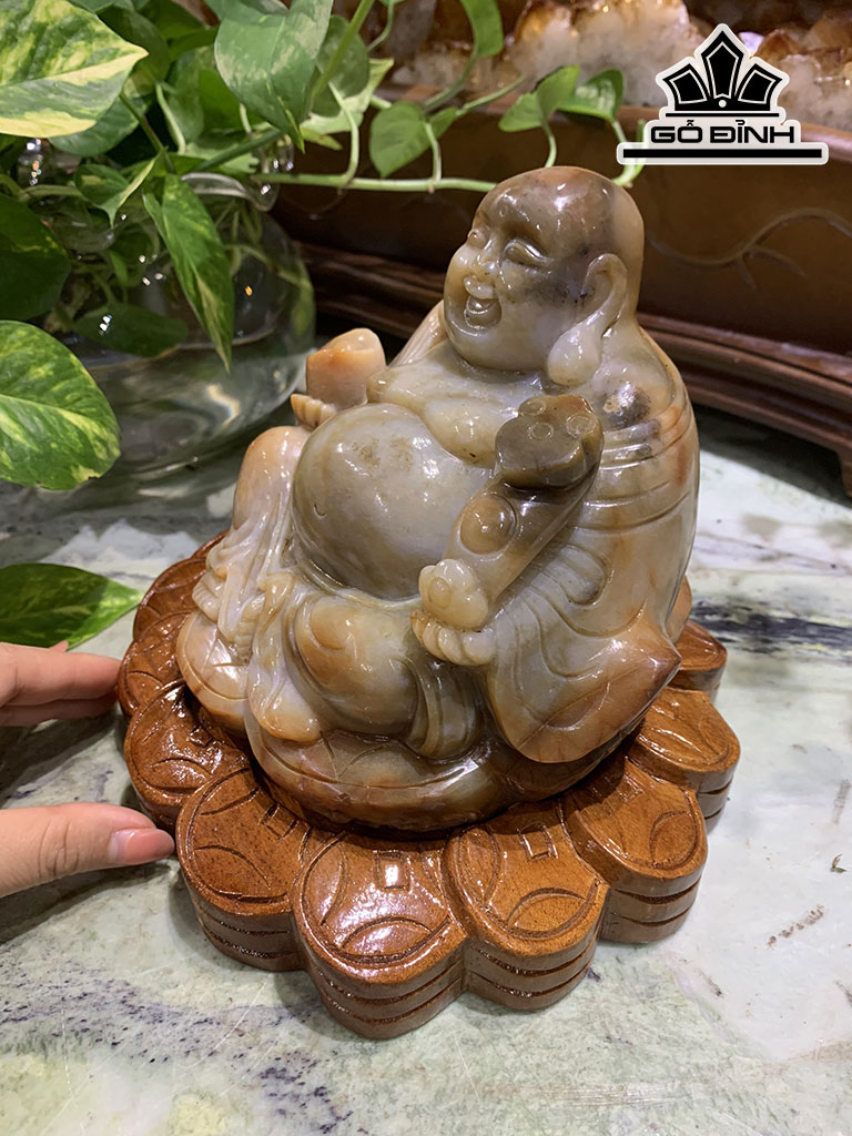 Tượng Di Lặc Đá Mã Não Cao 16,3 Ngang 19 (cm) 3,05kg