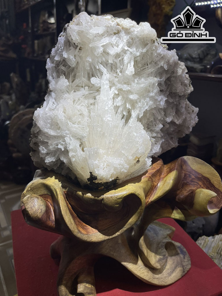 Bông Hoa Ưu Đàm Đá Trầm Tích Cao 35 (cm) 6kg