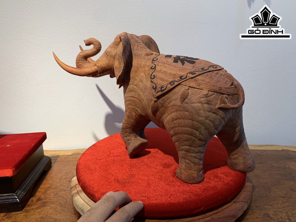 Đôi Voi Gỗ Hương Cao 35-38 Ngang 40-38 Sâu 17-16 (cm)