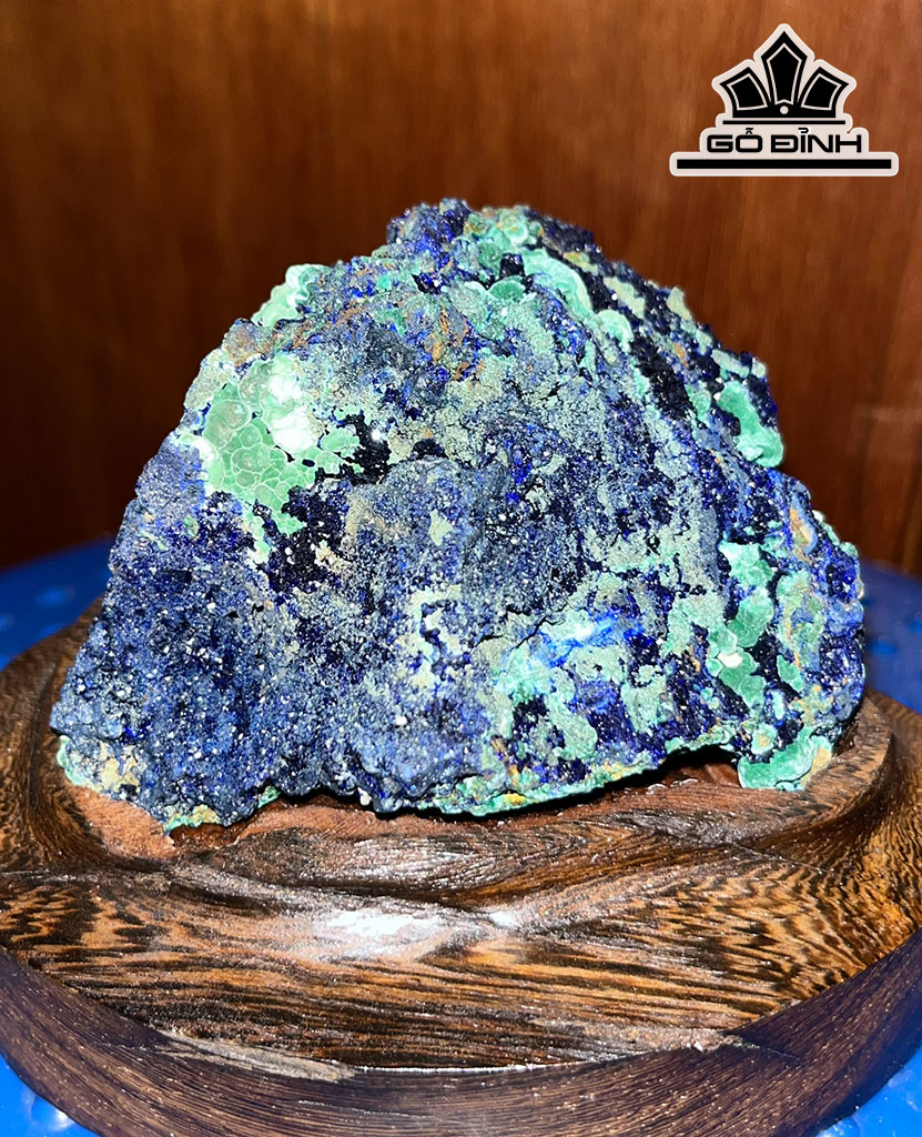 Tác Phẩm Đá Malachite Cao 8 Ngang 12 (cm)  0.53kg