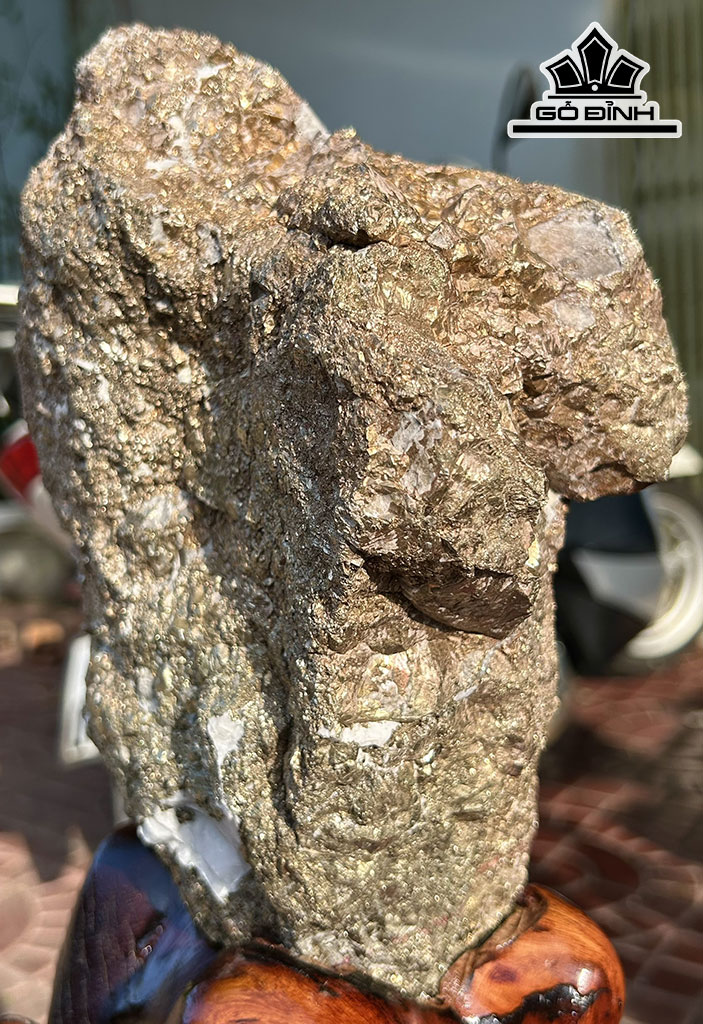 Vàng Găm Tinh Thể Đá Pyrite Cao 36 Ngang 20 (cm) 10,2kg