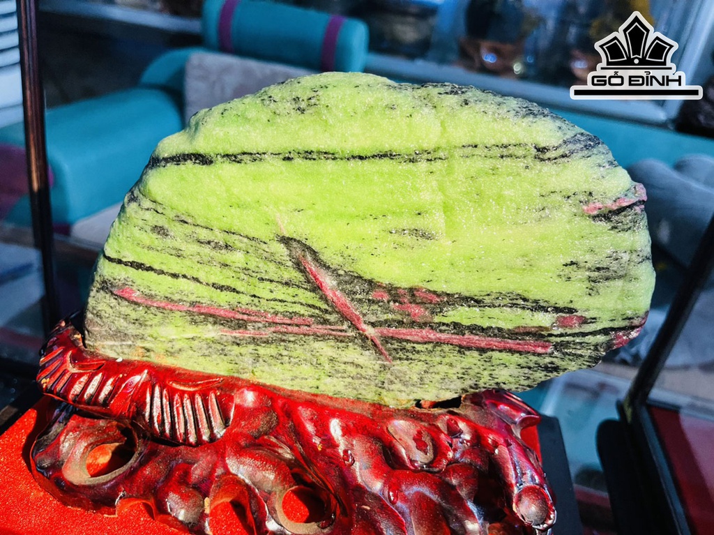 Khối Đá Ruby Cao 30 Ngang 22 (cm) 3,6kg