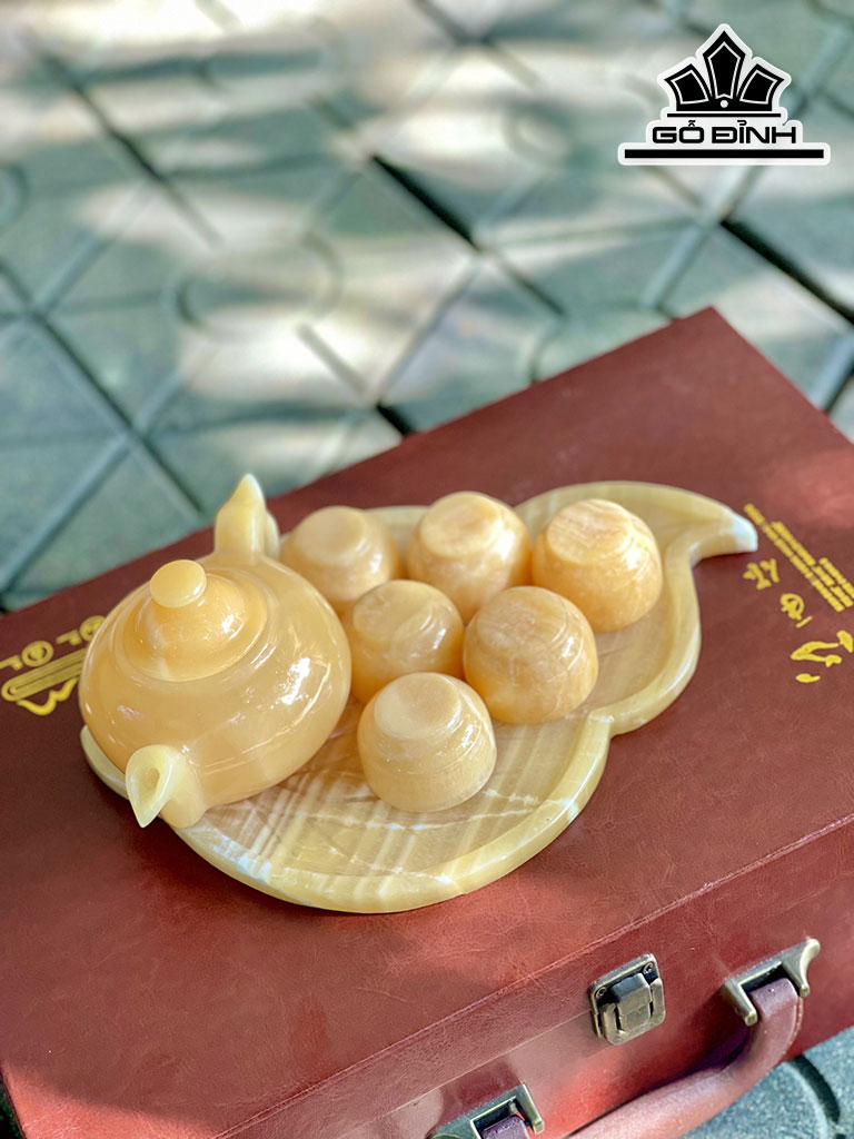 Ấm Chén Đá Ngọc Hoàng Long