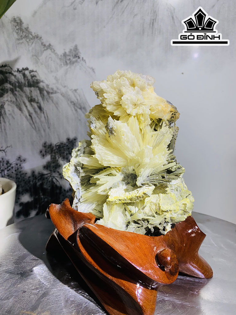 Bông Hoa Ưu Đàm Đá Trầm Tích Cao 19 Ngang 16 (cm) 1,7kg