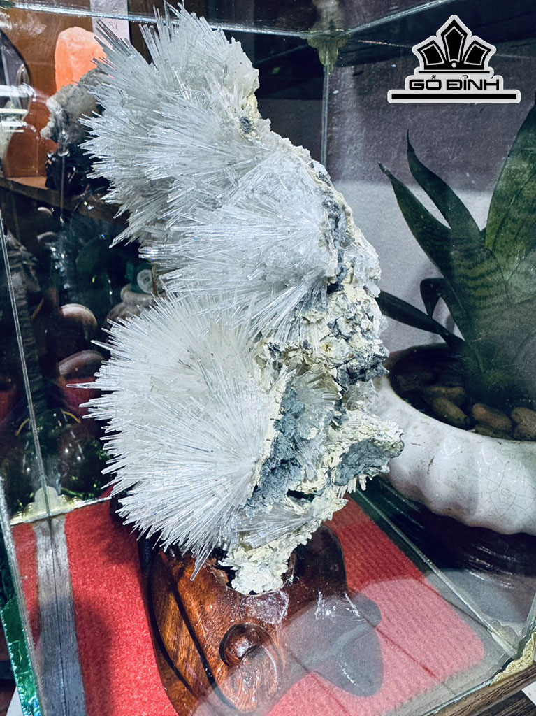Bông Hoa Ưu Đàm Đá Trầm Tích Cao 33 Ngang 19 (cm) 5kg