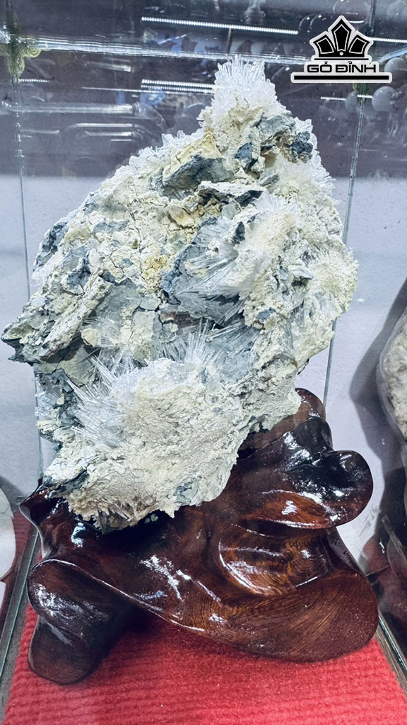 Bông Hoa Ưu Đàm Đá Trầm Tích Cao 33 Ngang 19 (cm) 5kg