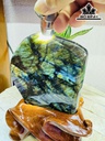 Tác Phẩm Hắc Nguyệt Quang Đá Xà Cừ (Labradorite) Cao 20 Ngang 14 (cm) 2,8kg
