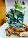 Tác Phẩm Hắc Nguyệt Quang Đá Xà Cừ (Labradorite) Cao 20 Ngang 14 (cm) 2,8kg