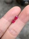 Cặp Đá Ruby Đỏ Cao 4,5 Ngang 3,3 Sâu 2,2 (mm) 0,76cts