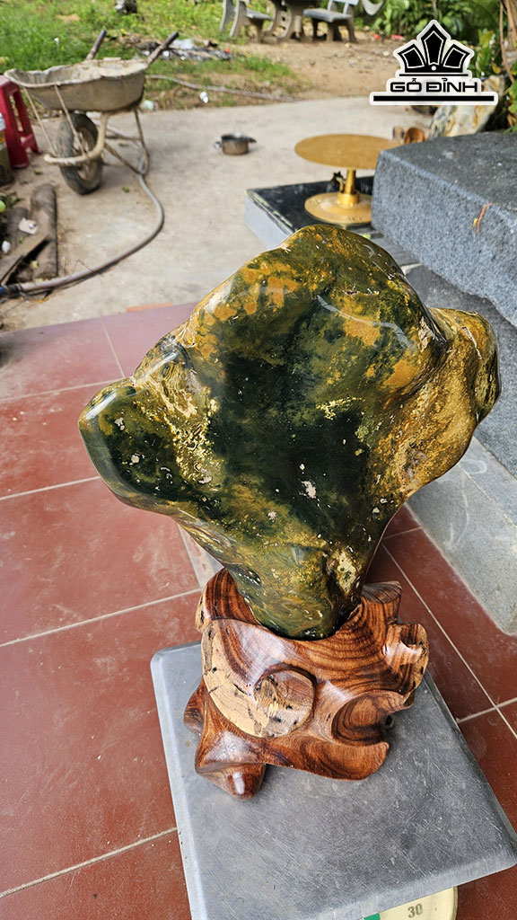 Viên Đá Caxedon Cao 58 Ngang 30 (cm) 15kg