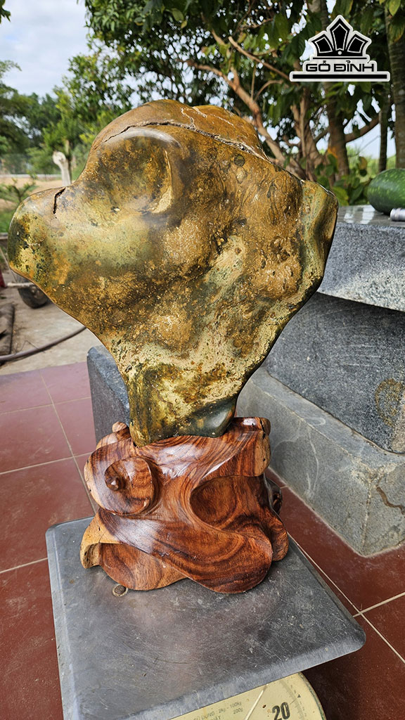 Viên Đá Caxedon Cao 58 Ngang 30 (cm) 15kg