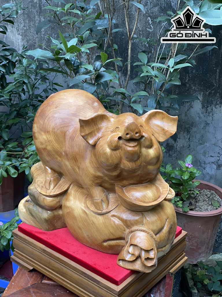 Tượng Heo Gỗ Ngọc Am Cao 20 Ngang 40 Sâu 31 (cm)