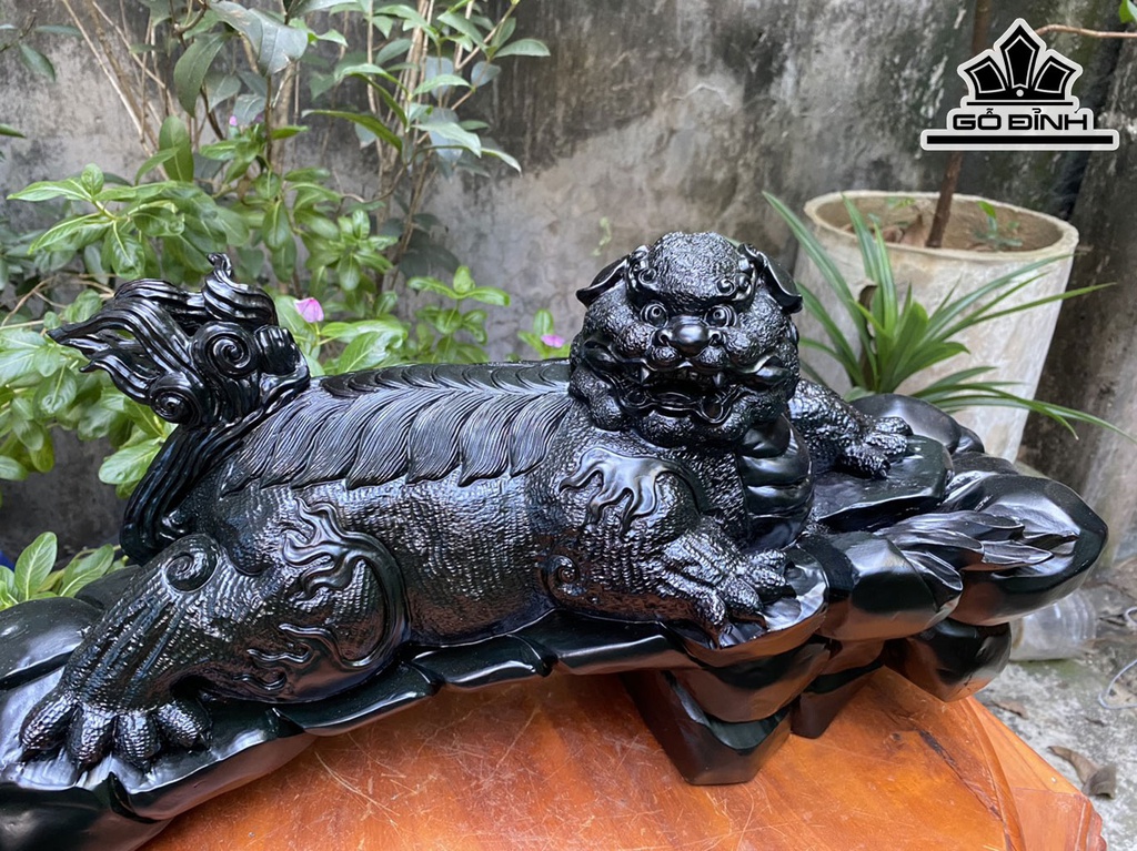 Tượng Nghê Gỗ Mun Sừng Cao 20 Ngang 65 Sâu 23 (cm)