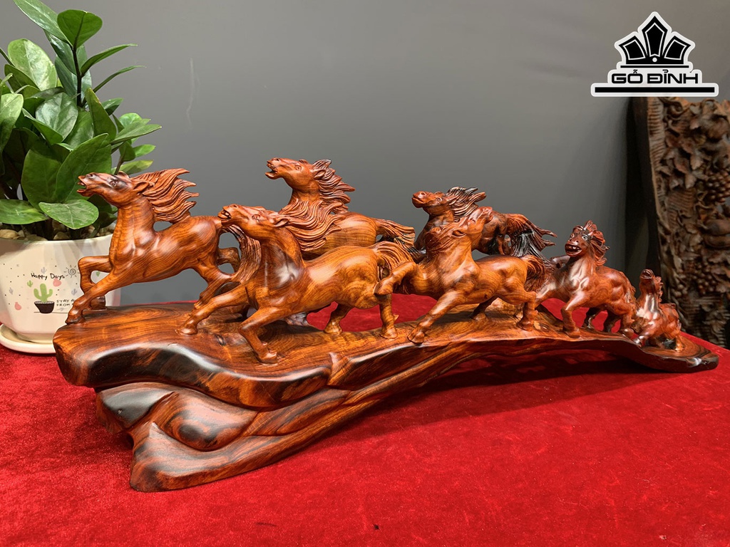 Tượng Bát Mã Truy Phong Gỗ Trắc Cao 18 Ngang 58 Sâu 11 (cm)