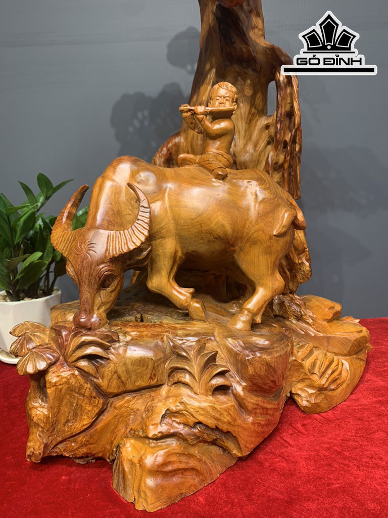 Tượng Tiểu Đồng Chăn Trâu Dưới Cây Tùng Gỗ Hương Cao 75 Ngang 46 Sâu 35 (cm)