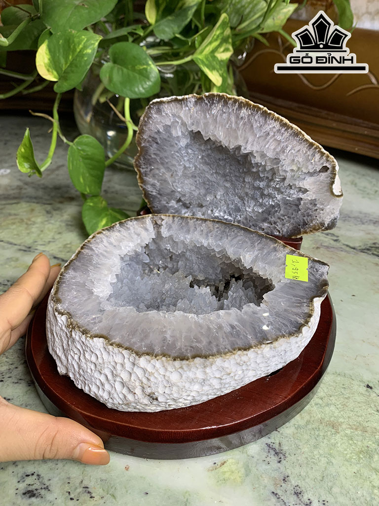 Bát Tụ Bảo Đá Thạch Anh Trắng Cao 14 Ngang 18 (cm) 1,95kg