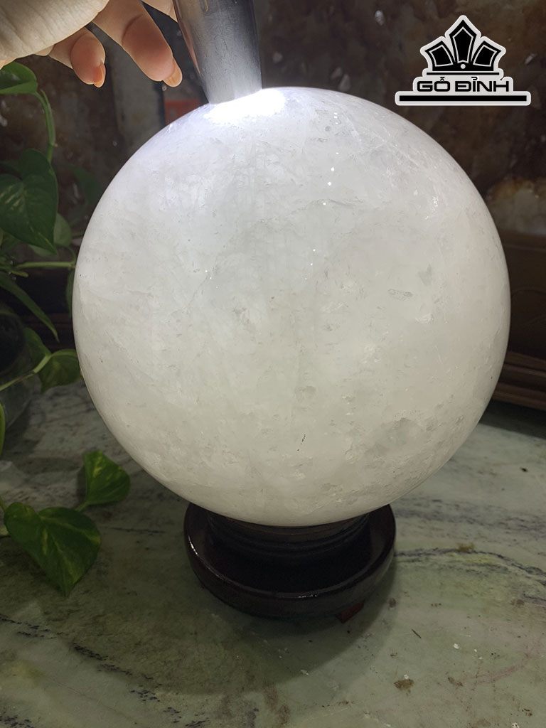 Bi Cầu Đá Thạch Anh Trắng Đường Kính Hạt 18 (cm) 8,9kg