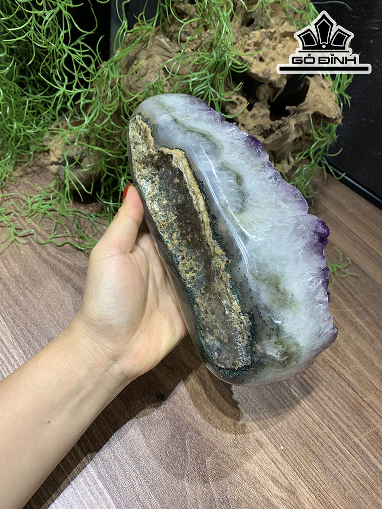 Búi Tinh Thể Đá Thạch Anh Tím Cao 21 Ngang 10 Sâu 6,5 (cm) 2,05kg