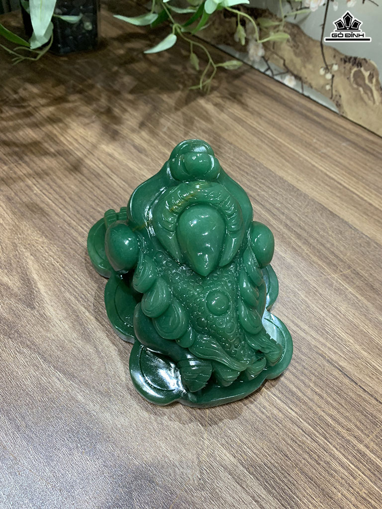 Thiềm Thừ Đá Ngọc Linh Đông Cao 10,5 Ngang 15 (cm) 2,15kg