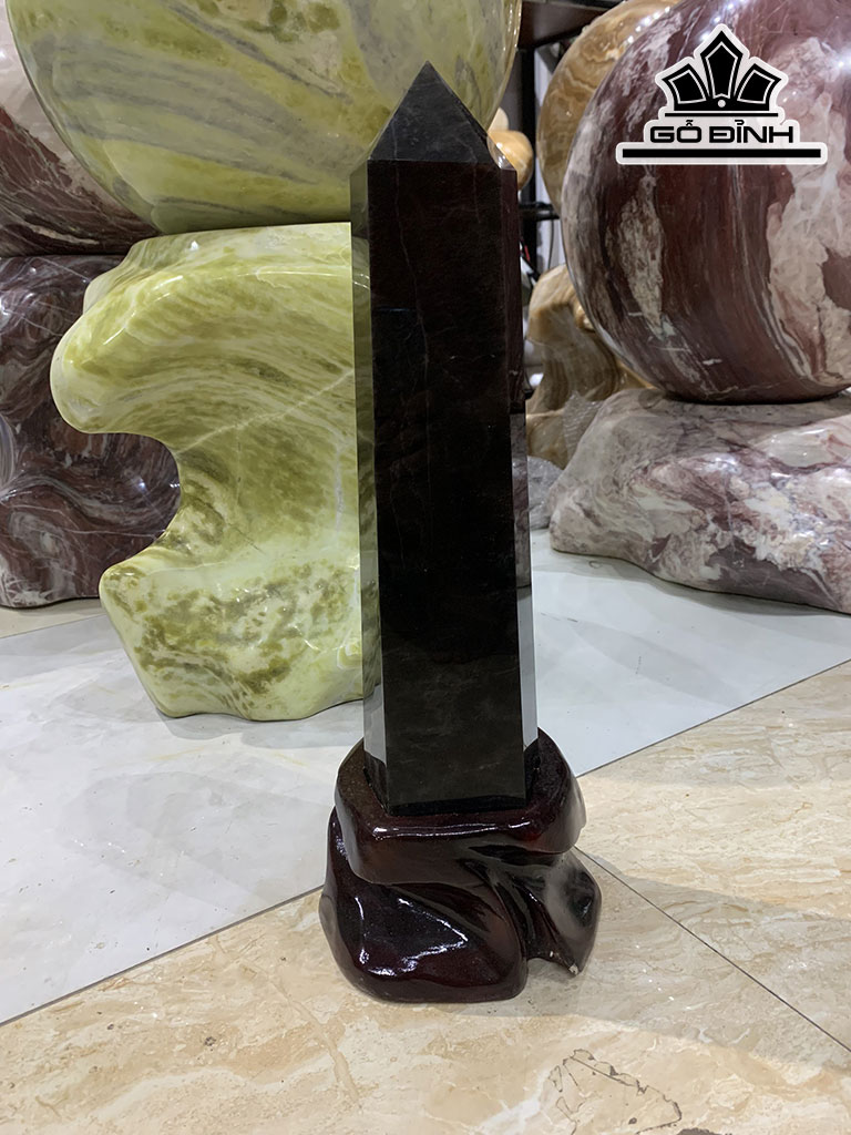 Trụ Đá Thạch Anh Đen Cao 46 Ngang 16 (cm) 7,1kg