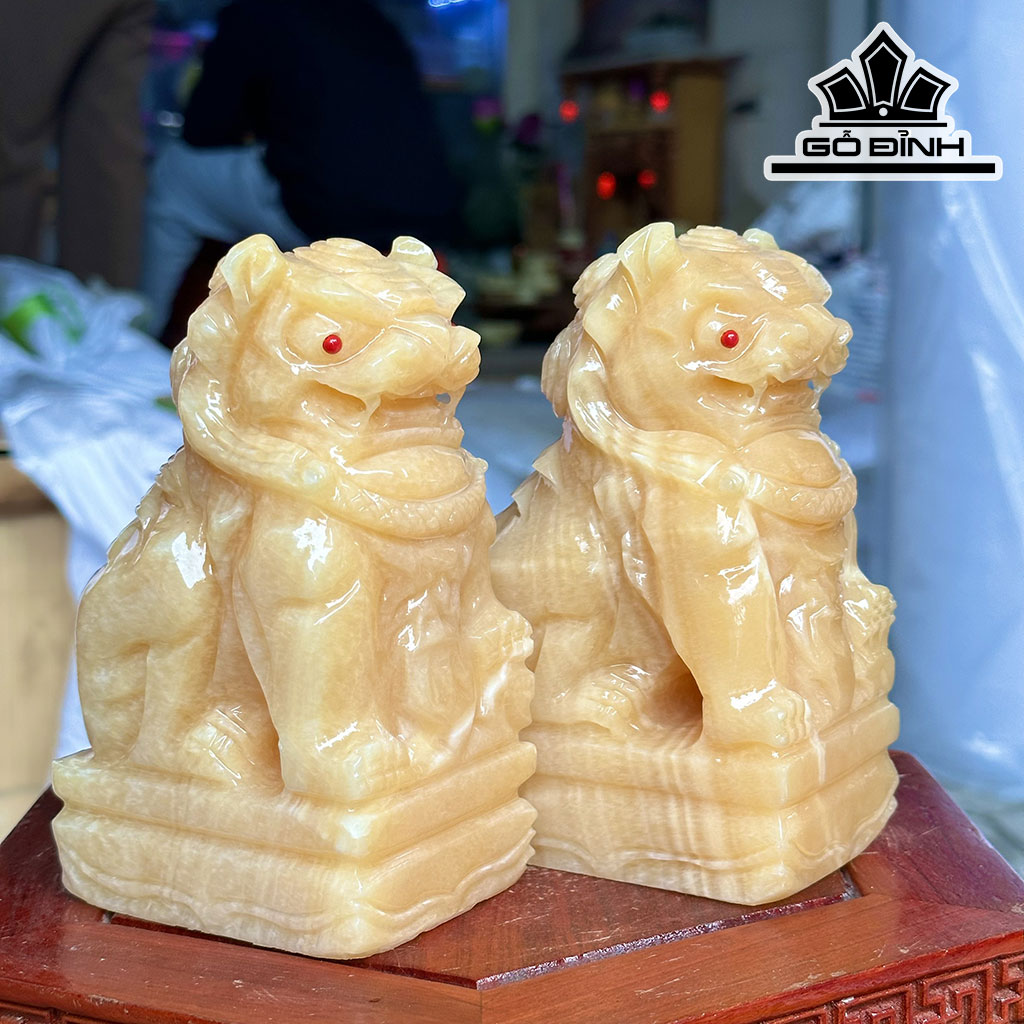 Cặp Kỳ Lân Đá Ngọc Hoàng Long Cao 15 (cm)