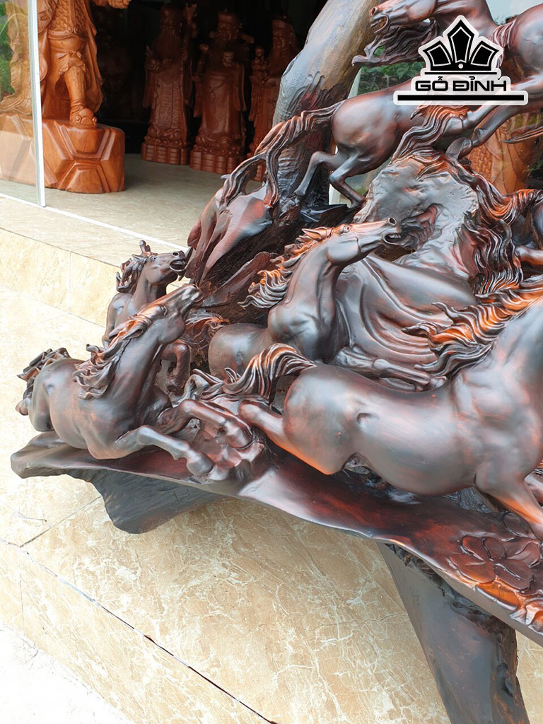 Tượng Bát Mã Gỗ Trắc Cao 110 Ngang 106 Sâu 50 (cm)