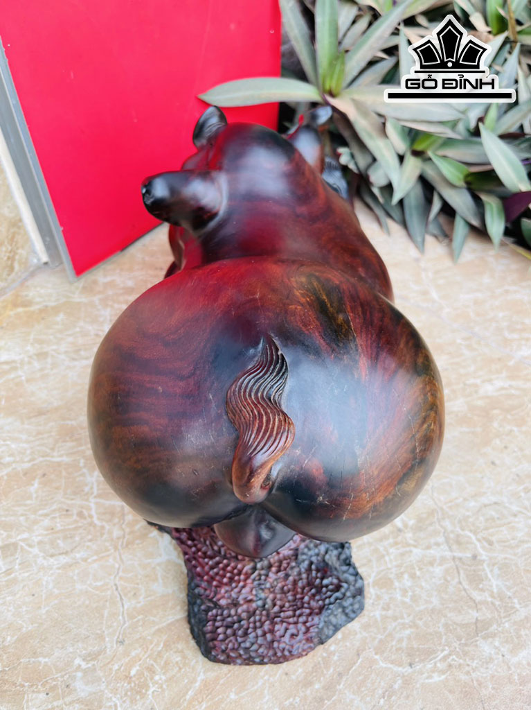 Tượng Heo Gỗ Trắc Cao 21 Ngang 45 Sâu 20 (cm)