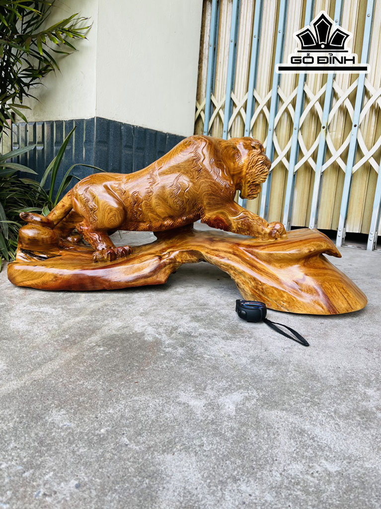 Tượng Hổ Phong Thủy Gỗ Hương Cao 36 Ngang 92 Sâu 32 (cm)
