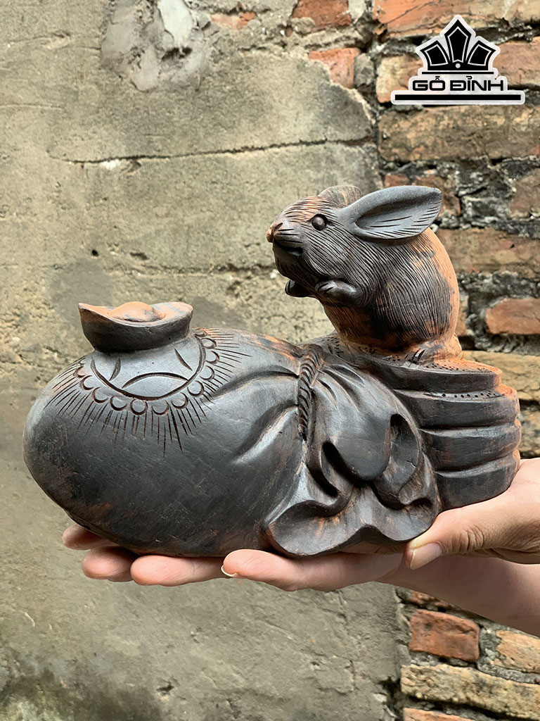 Tượng Thỏ Ngọc Gỗ Trắc Cao 17 Ngang 24 Sâu 12 (cm)