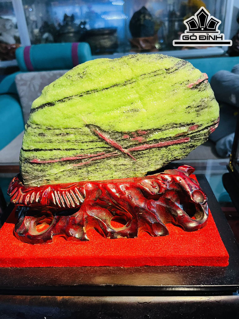 Khối Đá Ruby Cao 30 Ngang 22 (cm) 3,6kg
