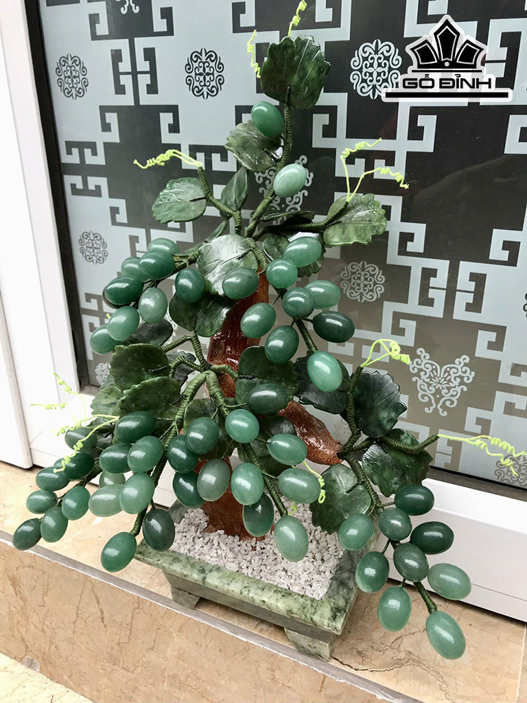 Cây Nho Đá Thạch Anh  Cao 38 Ngang 28 Sâu 10 (cm) 2,25kg