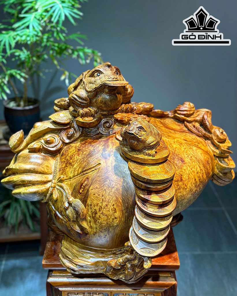 Tượng Song Cóc Trấn Chum Tiền Gỗ Nu Hương Cao 41 Ngang 52 Sâu 43 (cm)
