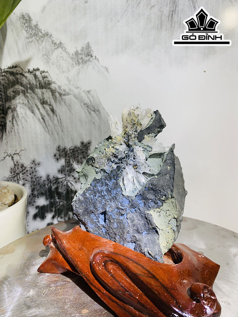 Bông Hoa Ưu Đàm Đá Trầm Tích Cao 18 Ngang 17 (cm) 1,1kg