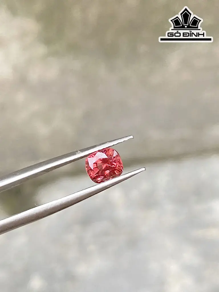 Viên Đá Spinel Lục Yên 1,2cts