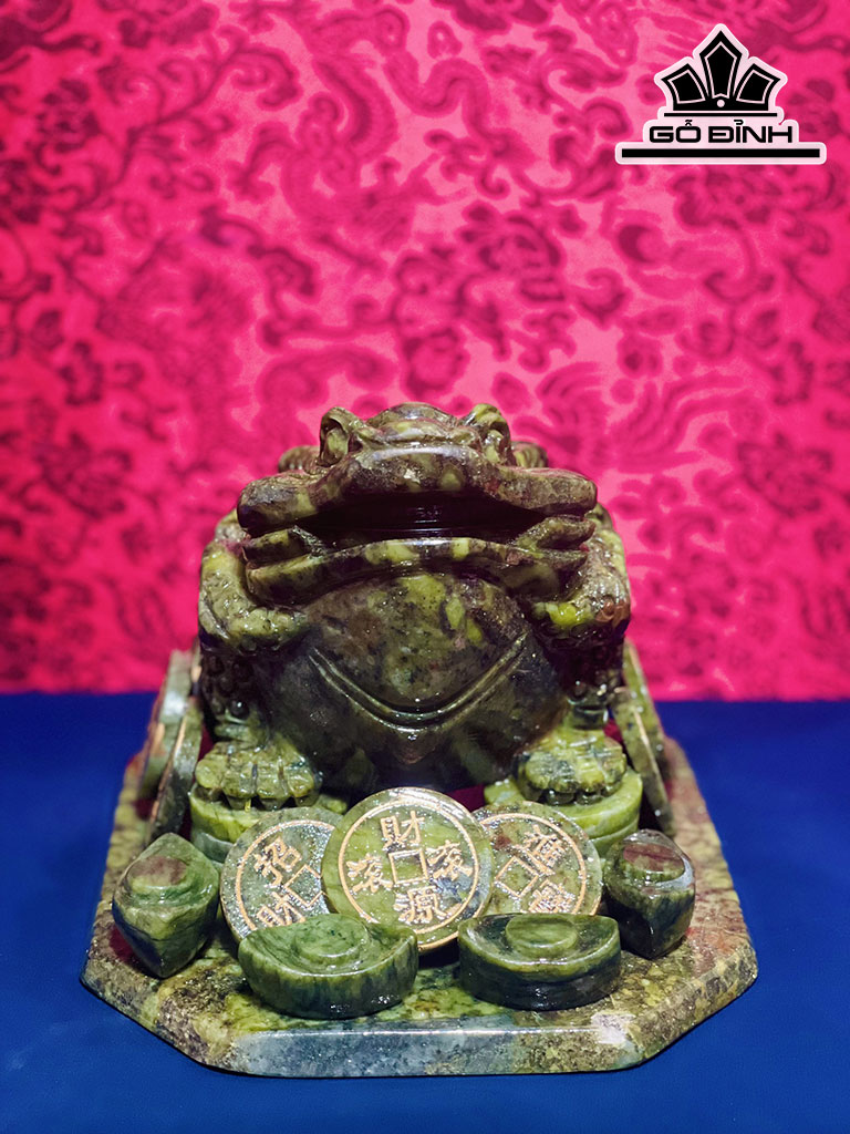 Tác Phẩm Thiềm Thừ Đá Serpentine Cao 20 (cm) 3kg