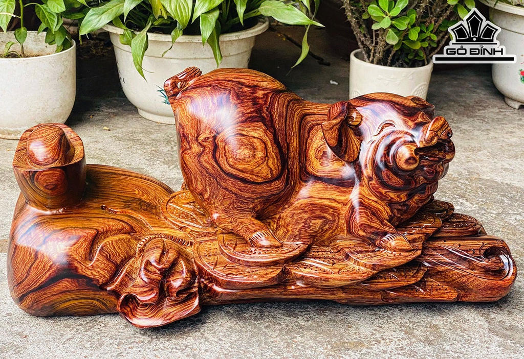 Tượng Heo Gỗ Cẩm Cao 20 Ngang 42 Sâu 19 (cm)