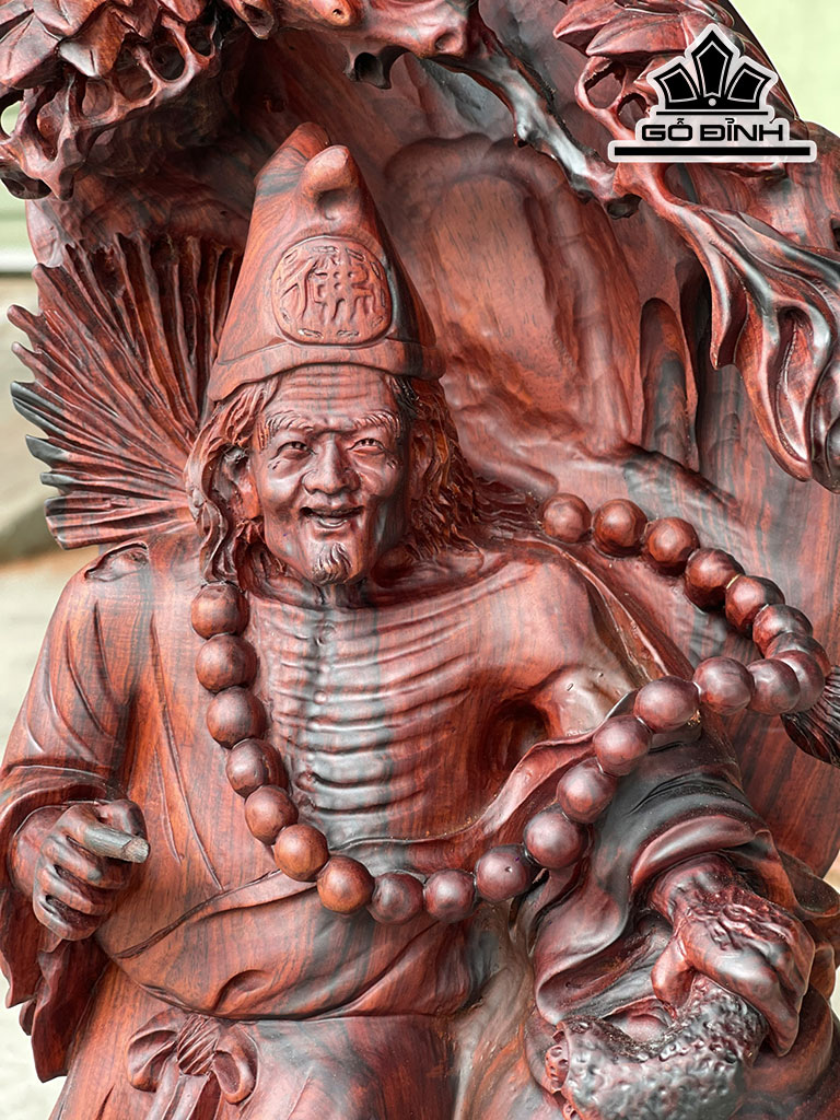 Tượng Tế Công Gỗ Trắc Cao 52 Ngang 20 Sâu 13 (cm)