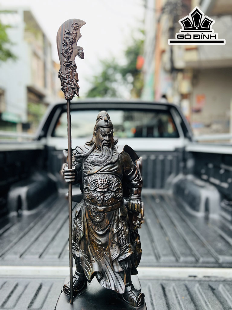 Tượng Quan Công Chống Đao Gỗ Mun Hoa Cao 60 Ngang 21 Sâu 15 (cm)
