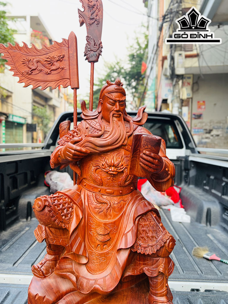 Tượng Quan Công Đọc Sách Gỗ Hương Cao 80 Ngang 42 Sâu 30 (cm)