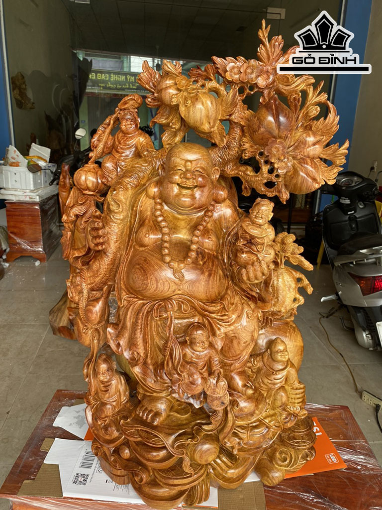 Tượng Phật Di Lặc Ngũ Phúc Vác Đào Gỗ Hương Cao 87 Ngang 54 Sâu 30 (cm)